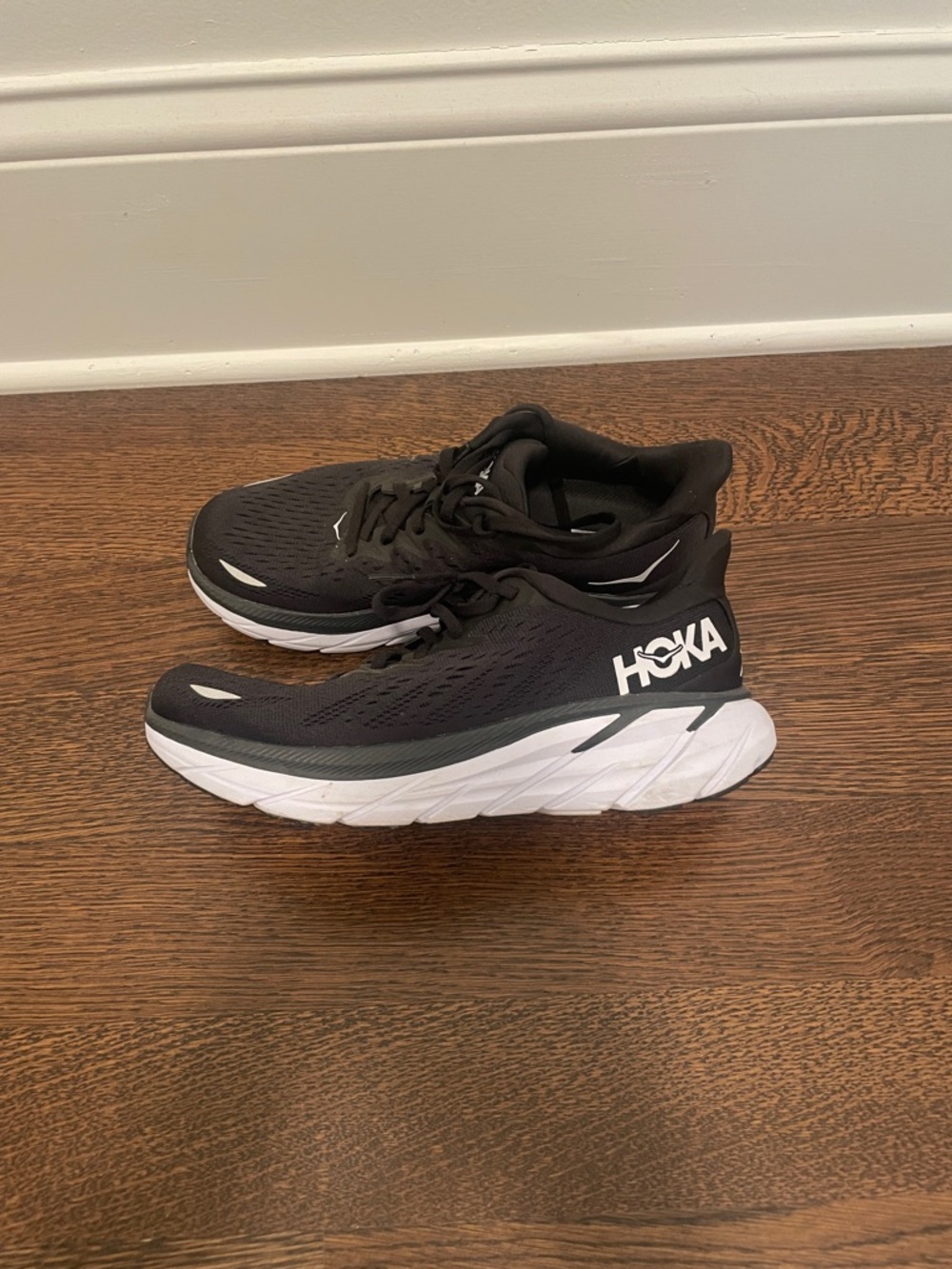 Hoka Women’s Clifton 8 - Picture 3 of 7